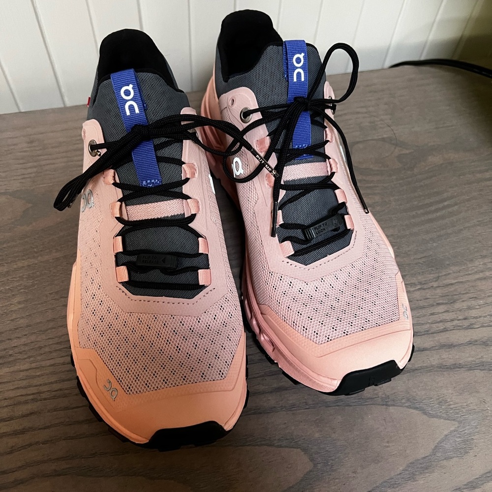 On Cloud Ultra trail running shoes 8.5